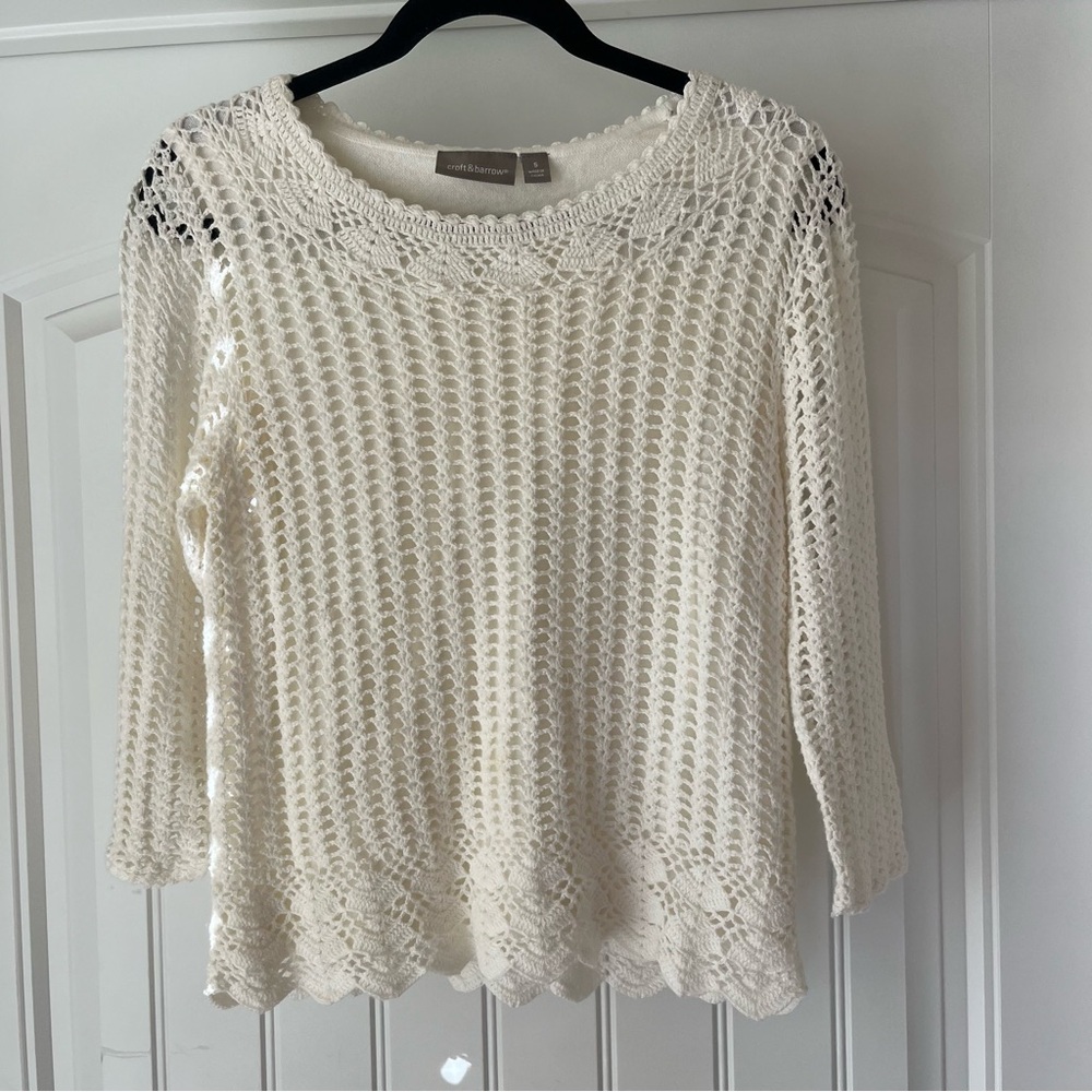 Croft and Barrow cream crotchet knit quarter sleeve top size small boho summer
